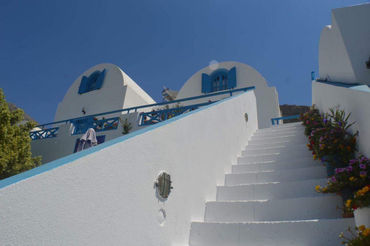 Flora Studios Rooms Perissa (Santorini) Ngoại thất bức ảnh